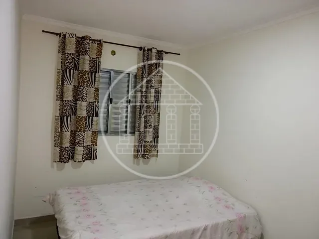 Sobrado com 216m² 4 quartos e 2 banheiros, à venda, no bairro Balneário São José em São Paulo