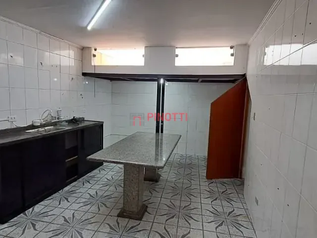 Sobrado 4 quartos e 5 banheiros, para alugar, no bairro Santa Terezinha em São Bernardo do Campo