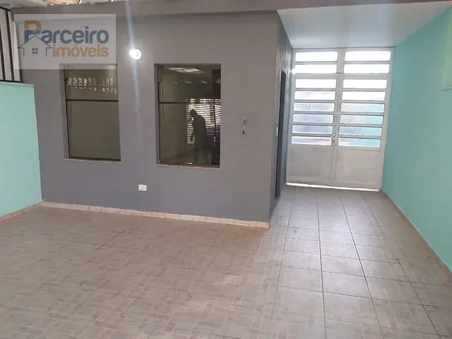 Sobrado 3 quartos e 2 banheiros, à venda, no bairro Vila Aricanduva em São Paulo