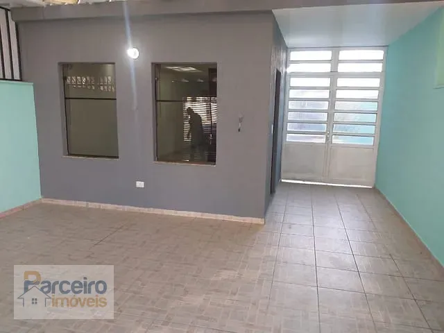 Sobrado 3 quartos e 2 banheiros, à venda, no bairro Vila Aricanduva em São Paulo