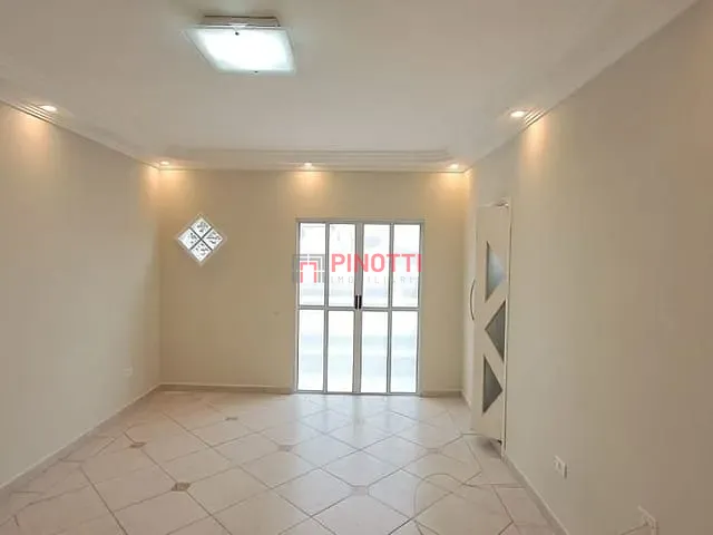 Sobrado 3 quartos e 5 banheiros, para alugar, no bairro Vila Jordanópolis em São Bernardo do Campo