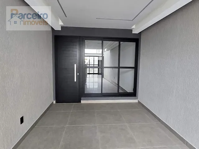 Sobrado com 125m² 3 quartos e 3 banheiros, à venda, no bairro Jardim Ipanema (Cidade Líder) em São Paulo