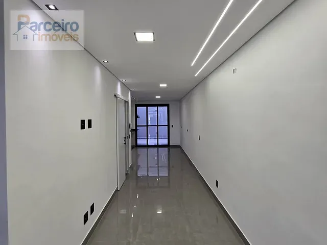 Sobrado com 125m² 3 quartos e 3 banheiros, à venda, no bairro Jardim Ipanema (Cidade Líder) em São Paulo
