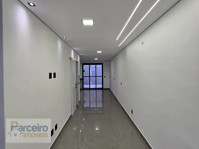 Sobrado com 125m² 3 quartos e 3 banheiros, à venda, no bairro Jardim Ipanema (Cidade Líder) em São Paulo