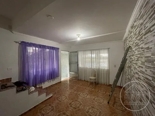 Sobrado com 127m² 3 quartos e 2 banheiros, à venda, no bairro Jardim Santa Fé (Zona Sul) em São Paulo