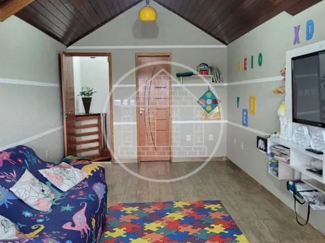 Sobrado com 163m² 3 quartos e 3 banheiros, à venda, no bairro Jardim Sabará em São Paulo