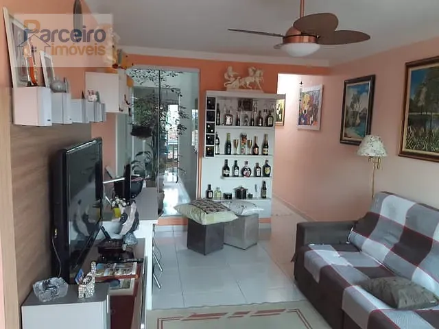 Sobrado 3 quartos e 2 banheiros, à venda, no bairro Cidade Patriarca em São Paulo