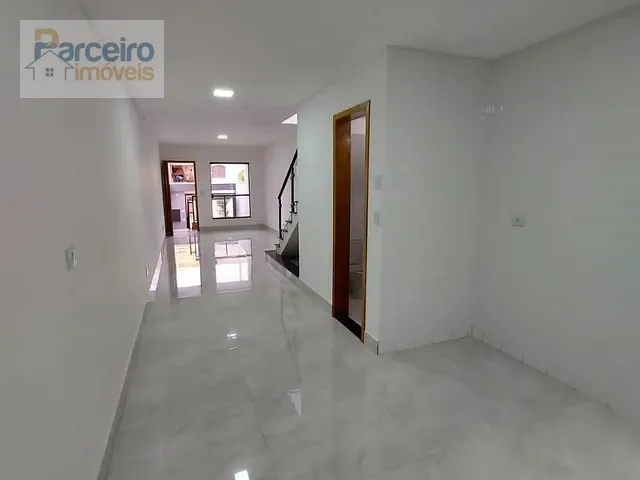 Sobrado com 160m² 3 quartos e 2 banheiros, à venda, no bairro Vila Granada em São Paulo