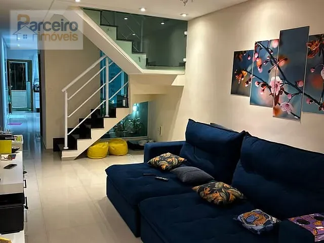 Sobrado com 210m² 3 quartos e 4 banheiros, à venda, no bairro Vila Guilhermina em São Paulo