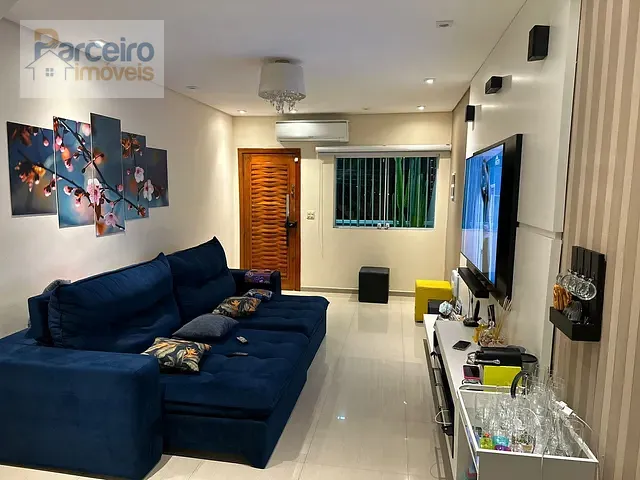 Sobrado com 210m² 3 quartos e 4 banheiros, à venda, no bairro Vila Guilhermina em São Paulo