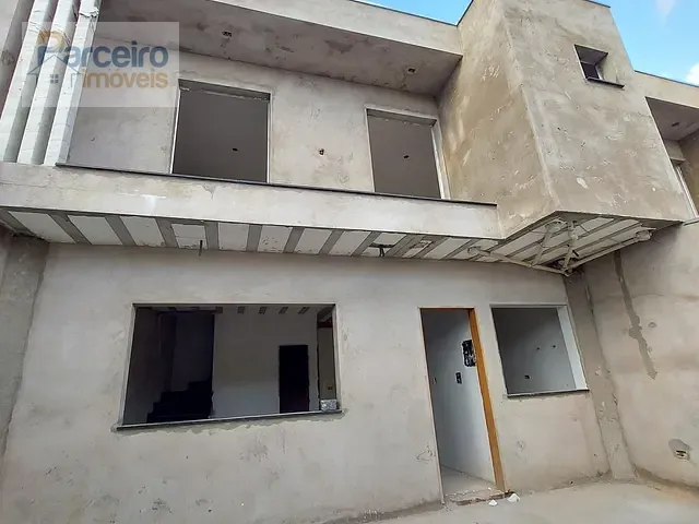 Sobrado 2 quartos e 2 banheiros, à venda, no bairro Vila Ré em São Paulo