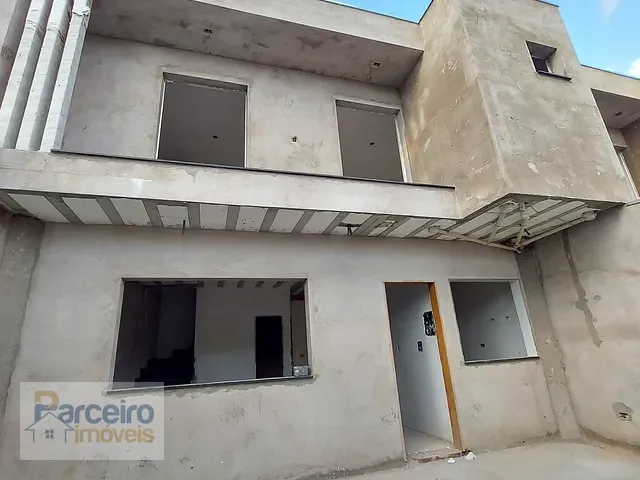 Sobrado 2 quartos e 2 banheiros, à venda, no bairro Vila Ré em São Paulo