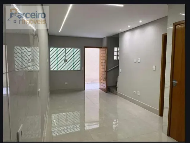 Sobrado 2 quartos e 1 banheiro, à venda, no bairro Vila Esperança em São Paulo