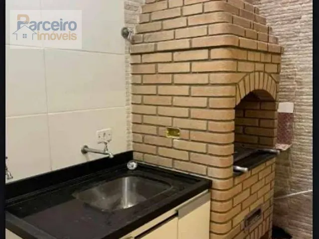 Sobrado 2 quartos e 1 banheiro, à venda, no bairro Vila Esperança em São Paulo