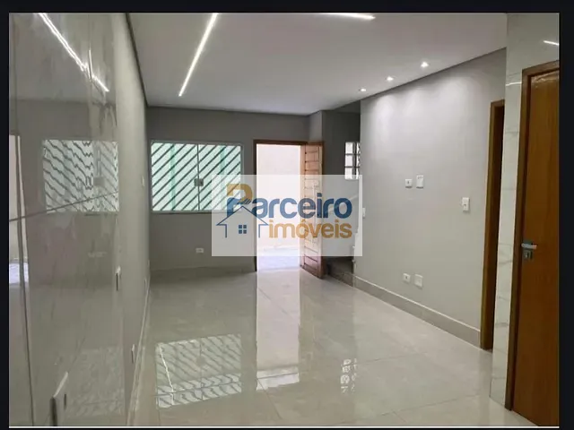 Sobrado 2 quartos e 1 banheiro, à venda, no bairro Vila Esperança em São Paulo