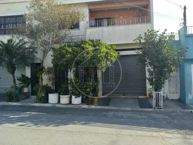 Sobrado com 370m² 2 quartos e 2 banheiros, à venda, no bairro Jardim das Imbuias em São Paulo