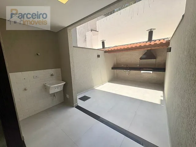 Sobrado com 150m² 3 quartos e 1 banheiro, à venda, no bairro Vila Salete em São Paulo