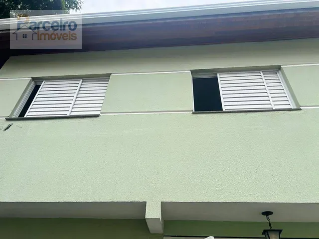 Sobrado 3 quartos e 2 banheiros, à venda, no bairro Vila Aricanduva em São Paulo