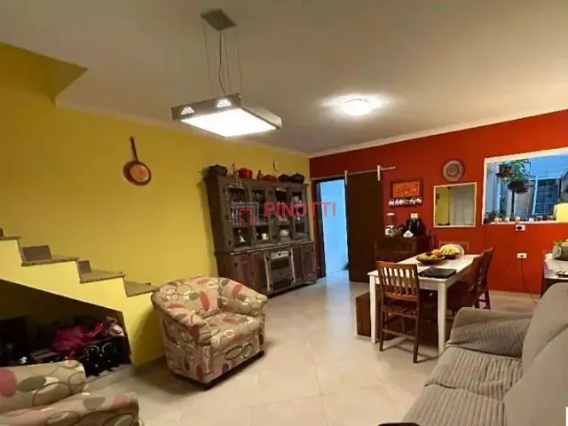 Sobrado 4 quartos e 3 banheiros, à venda, no bairro Nova Petrópolis em São Bernardo do Campo