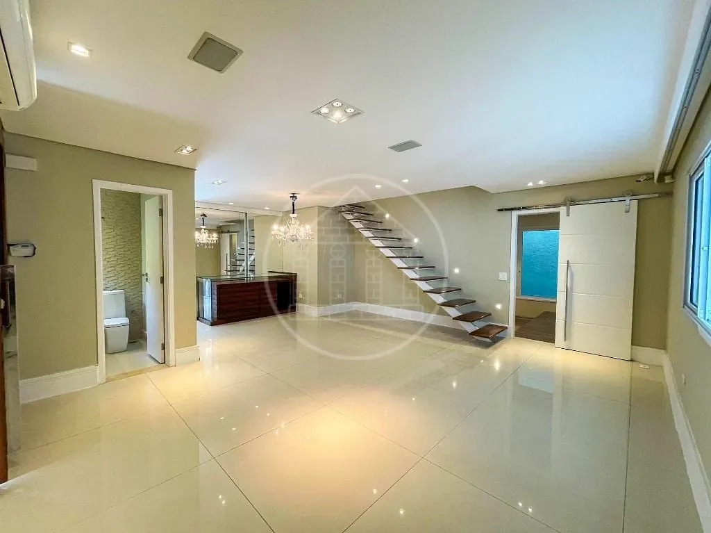 Sobrado, 3 quartos, 250 m² - Foto 2