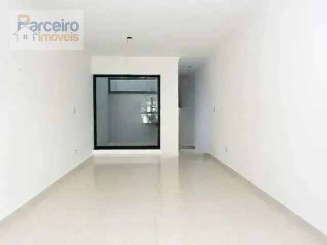 Sobrado com 106m² 2 quartos e 1 banheiro, à venda, no bairro Chácara Seis de Outubro em São Paulo