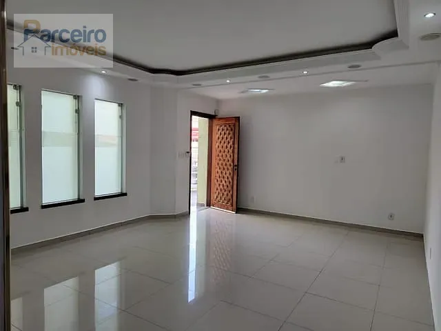 Sobrado com 201m² 4 quartos e 3 banheiros, à venda, no bairro Vila Aricanduva em São Paulo