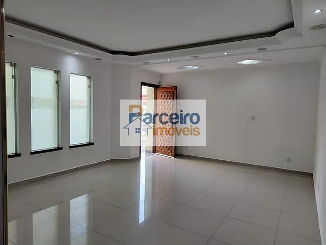 Sobrado com 201m² 4 quartos e 3 banheiros, à venda, no bairro Vila Aricanduva em São Paulo