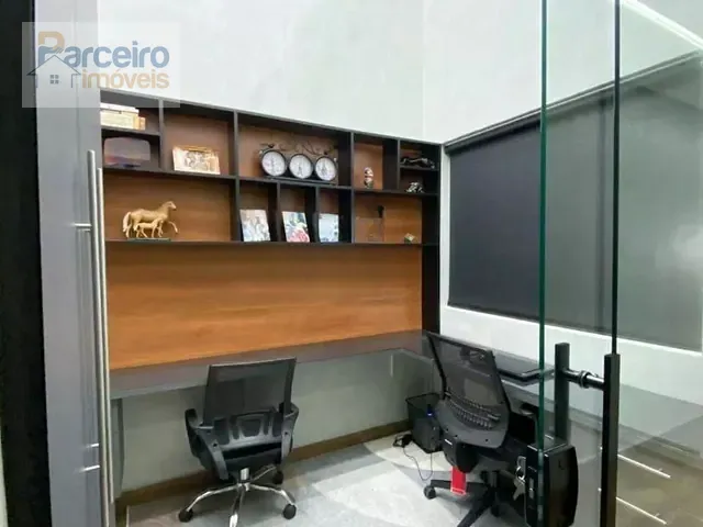 Sobrado com 250m² 3 quartos e 2 banheiros, à venda, no bairro Cidade Patriarca em São Paulo
