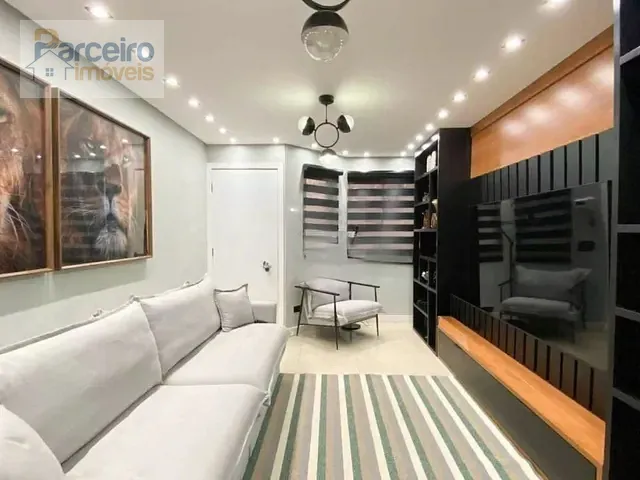 Sobrado com 250m² 3 quartos e 2 banheiros, à venda, no bairro Cidade Patriarca em São Paulo
