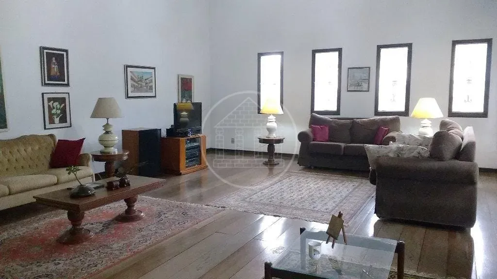 Sobrado, 4 quartos, 500 m² - Foto 1