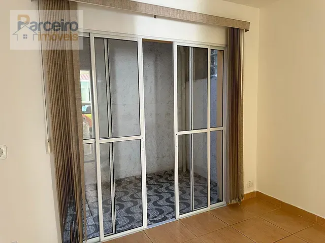 Sobrado com 70m² 3 quartos e 1 banheiro, à venda, no bairro Jardim Nove de Julho em São Paulo