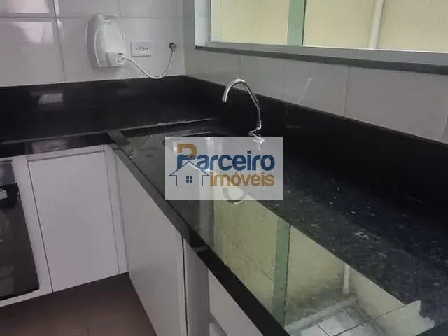 Sobrado com 60m² 2 quartos e 1 banheiro, à venda, no bairro Parada XV de Novembro em São Paulo