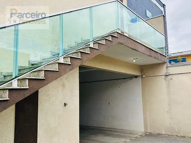Sobrado com 128m² 3 quartos e 1 banheiro, à venda ou para alugar, no bairro Cidade Patriarca em São Paulo