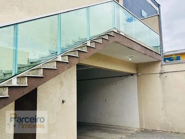 Sobrado com 128m² 3 quartos e 1 banheiro, à venda ou para alugar, no bairro Cidade Patriarca em São Paulo