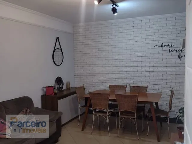 Sobrado 2 quartos e 2 banheiros, à venda, no bairro Jardim Fernandes em São Paulo