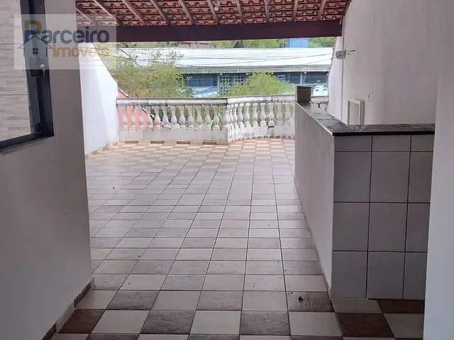 Sobrado 3 quartos e 3 banheiros, à venda, no bairro Cidade Satélite Santa Bárbara em São Paulo