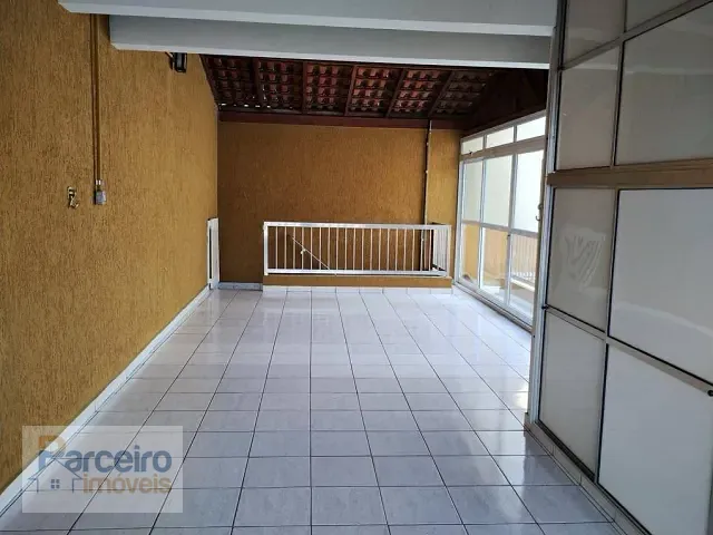 Sobrado 3 quartos e 3 banheiros, à venda, no bairro Vila Carrão em São Paulo