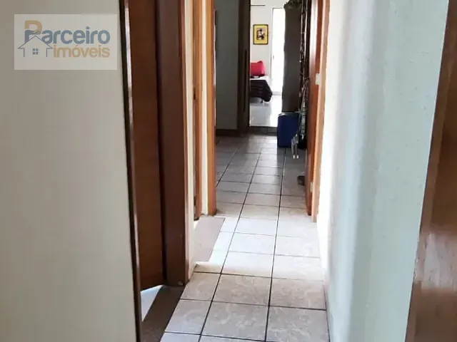 Sobrado 4 quartos e 2 banheiros, à venda, no bairro Parque Maria Luiza em São Paulo