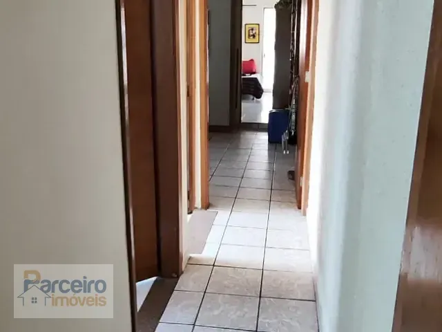 Sobrado 4 quartos e 2 banheiros, à venda, no bairro Parque Maria Luiza em São Paulo