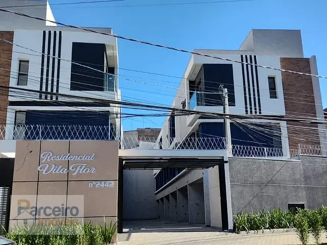 Sobrado 2 quartos e 2 banheiros, à venda, no bairro Itaquera em São Paulo