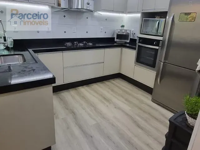 Sobrado 3 quartos e 2 banheiros, à venda, no bairro Vila Nova Savoia em São Paulo