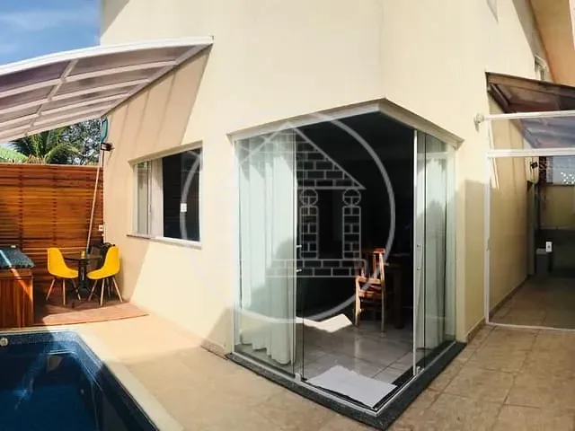 Sobrado com 160m² 2 quartos e 3 banheiros, à venda, no bairro Suarão em Itanhaém