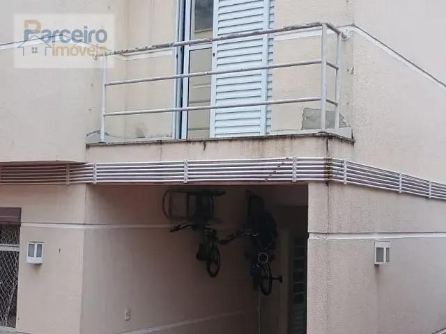 Sobrado 3 quartos e 2 banheiros, à venda, no bairro Vila Esperança em São Paulo