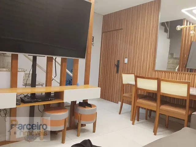 Sobrado 3 quartos e 2 banheiros, à venda, no bairro Vila Esperança em São Paulo