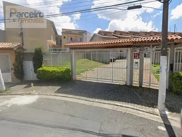 Sobrado 3 quartos e 2 banheiros, à venda, no bairro Cidade Líder em São Paulo