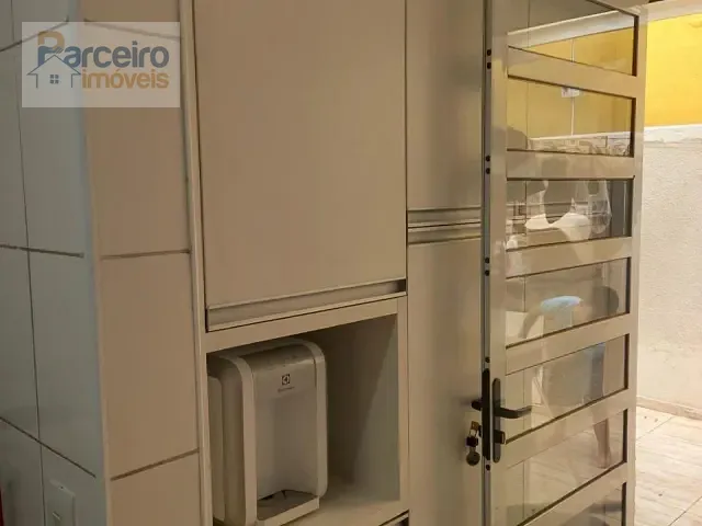 Sobrado 3 quartos e 2 banheiros, à venda, no bairro Cidade Líder em São Paulo