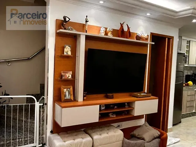 Sobrado 2 quartos e 2 banheiros, à venda, no bairro Itaquera em São Paulo