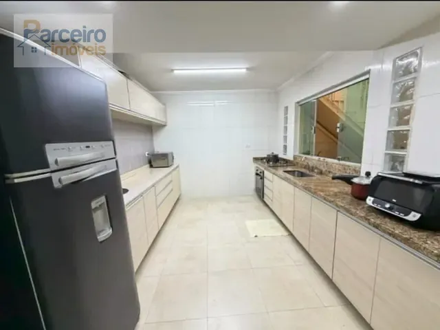 Sobrado 3 quartos e 3 banheiros, à venda, no bairro Vila Fernandes em São Paulo