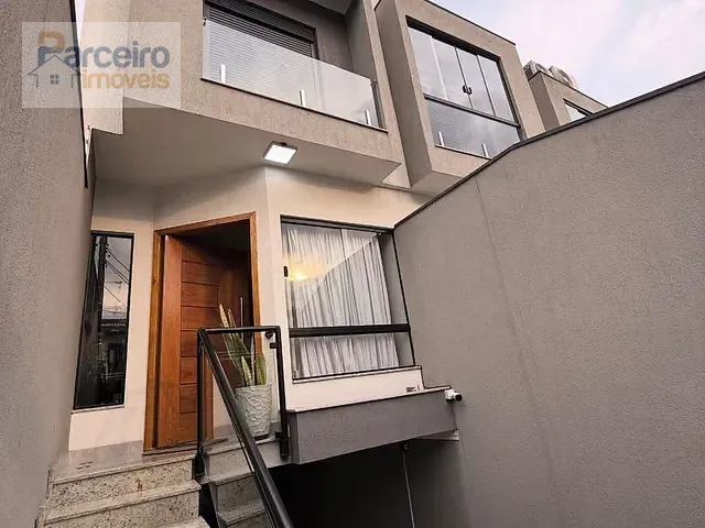 Sobrado 3 quartos e 3 banheiros, à venda, no bairro Vila Carrão em São Paulo