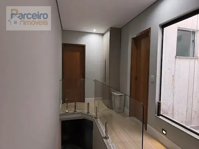 Sobrado 3 quartos e 3 banheiros, à venda, no bairro Vila Carrão em São Paulo